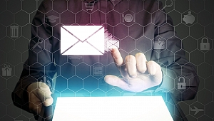 "E-YAZIŞMA İLE BÜROKRATİK İŞLEMLER SANİYELER İÇİNDE GERÇEKLEŞİYOR"