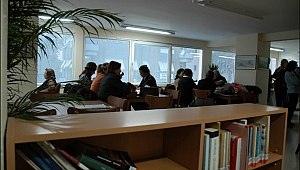 İstediğiniz kitabı evinize getiriyor