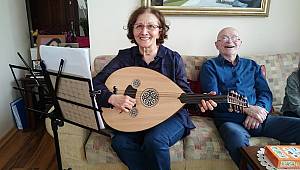 Aşk ve sanat alzheimer'ı yendi