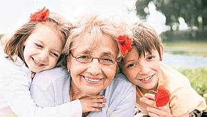 Çalışan ebeveynlerin çocukları büyükannelere emanet