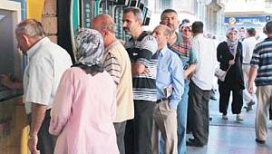 Emekli aylıkları asgari ücretin altında olmamalı