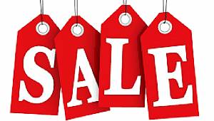 Sezon sonu aldığınız giysi ve ayakkabıları hemen dolaba kaldırmayın