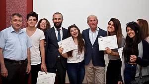 AKD’den mesleki eğitime katkı