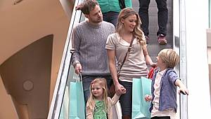 Dini bayramların ilk günü ve 1 ocakta AVM'ler tatil olmalı