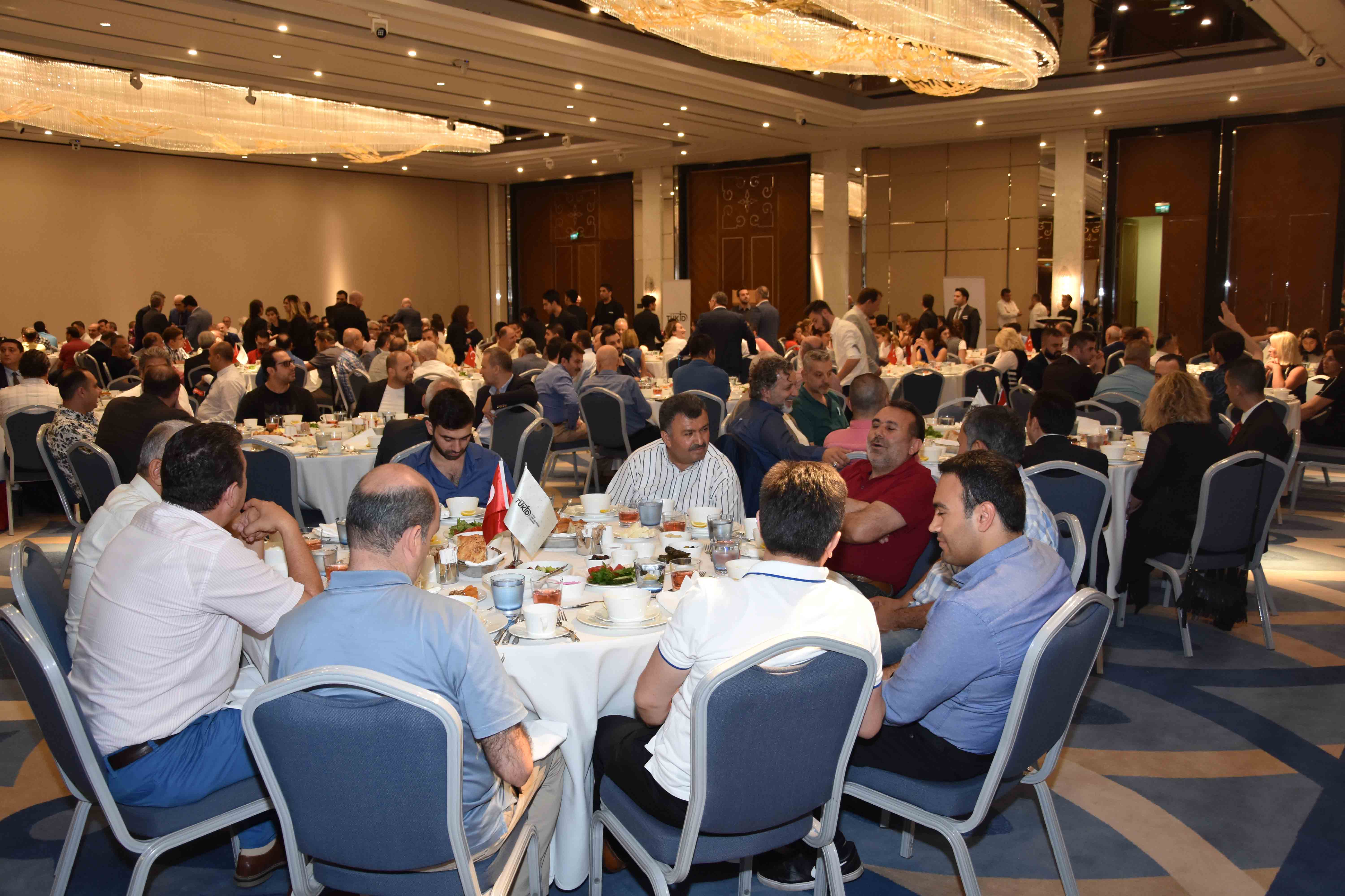 Kırtasiyede eğitim atağı