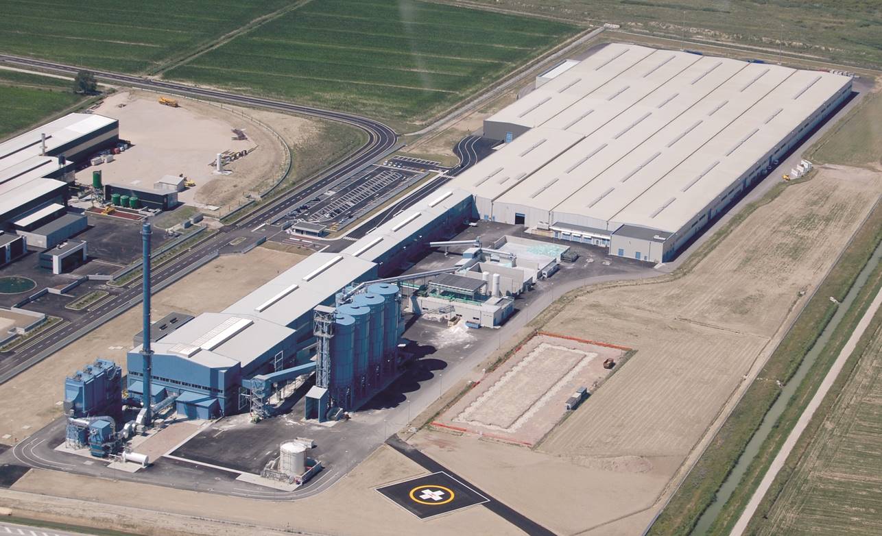 Şişecam, İtalya’da ikinci düzcam üretim tesisini satın aldı