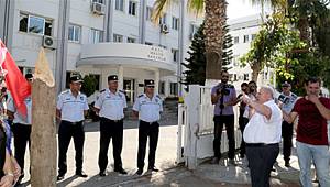 İlginç zam protestosu