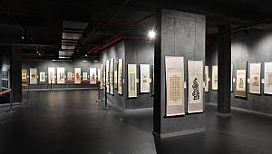 Ebru sanatı ile Çin hat sanatı İstanbul'da buluştu