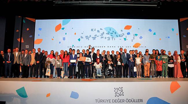 Türkiye "değerlerini" ödüllendirdi