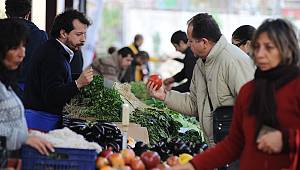 HANİ İNDİRİMLER: Dolar 5,30 TL'ye ham petrol 72 dolara düştü