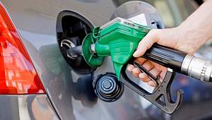GECE YARISI benzinde 21 kuruşluk indirim