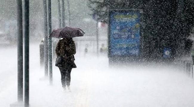 Kuvvetli yağış bekleniyor: HAZIRLIKLI ÇIKIN