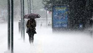 Kuvvetli yağış bekleniyor: HAZIRLIKLI ÇIKIN