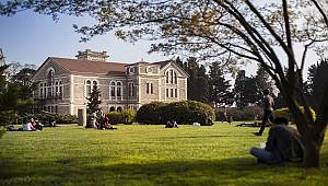 ÖĞRENCİLER-VELİLER: Boğaziçi Üniversitesi Türkiye'nin En İyiSİ seçildi