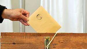 Bir saat önce OY KULLANACAKLAR