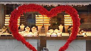 Esnaf umudunu Sevgililer Günü'ne bağladı