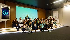 Signify, Dünya Kadınlar Günü'nde Gençlere İlham Kaynağı Oldu