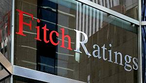 Fitch: Türkiye’nin kredi notu negatif