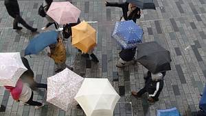 Meteoroloji uyardı: Sağanak yağmur, fırtına, toz