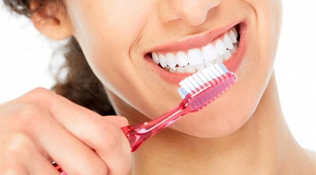 Sağlıkta dünyanın gündemi “Dental Detox”