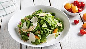 Yaza tazelik katan lezzetler Mezzaluna'da