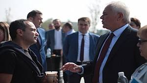 Yazar Ahmet Şerif İzgören öğrenciler ile buluştu