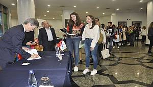 Dünyaca Ünlü Ekonomist Jeffrey Sachs: Sürdürülebilir Bir Gelecek için İşbirliği Yapmalıyız