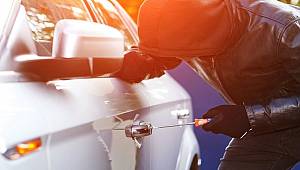 Arabaları böyle çalıyorlar!