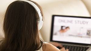 VELİLER: Uzaktan Eğitim döneminde çocuğunuzu risklerden BU şekilde koruyun...