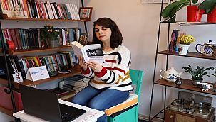 Evde Kal, Kitaplara Ses Ver