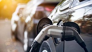 AVM ve otoparklarda elektrik oto şarj istasyonu zorunlu oldu!